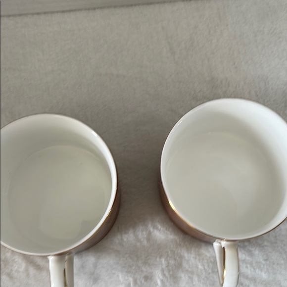 Mikasa Brown and Gold Coffee Mugs with Elegant Design - Picture 5 of 6